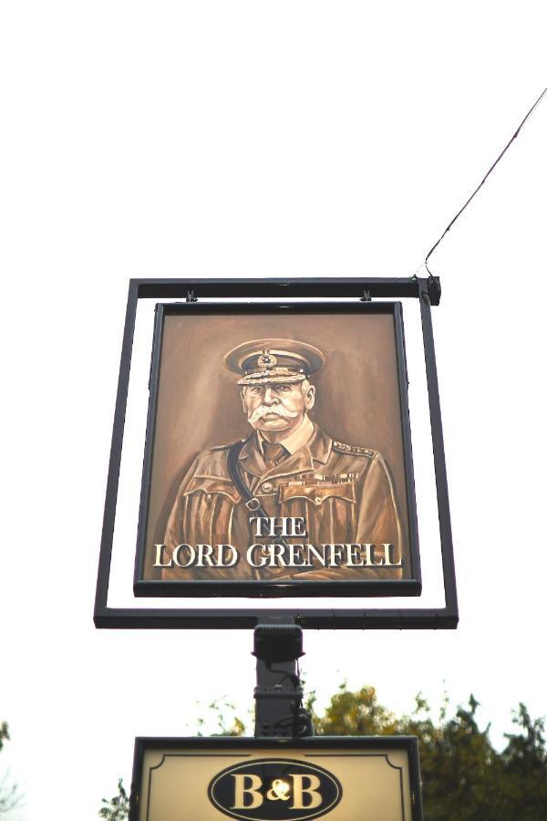 The Lord Grenfell Bed & Breakfast Maidenhead Exterior photo The Lord Grenfell pub sign